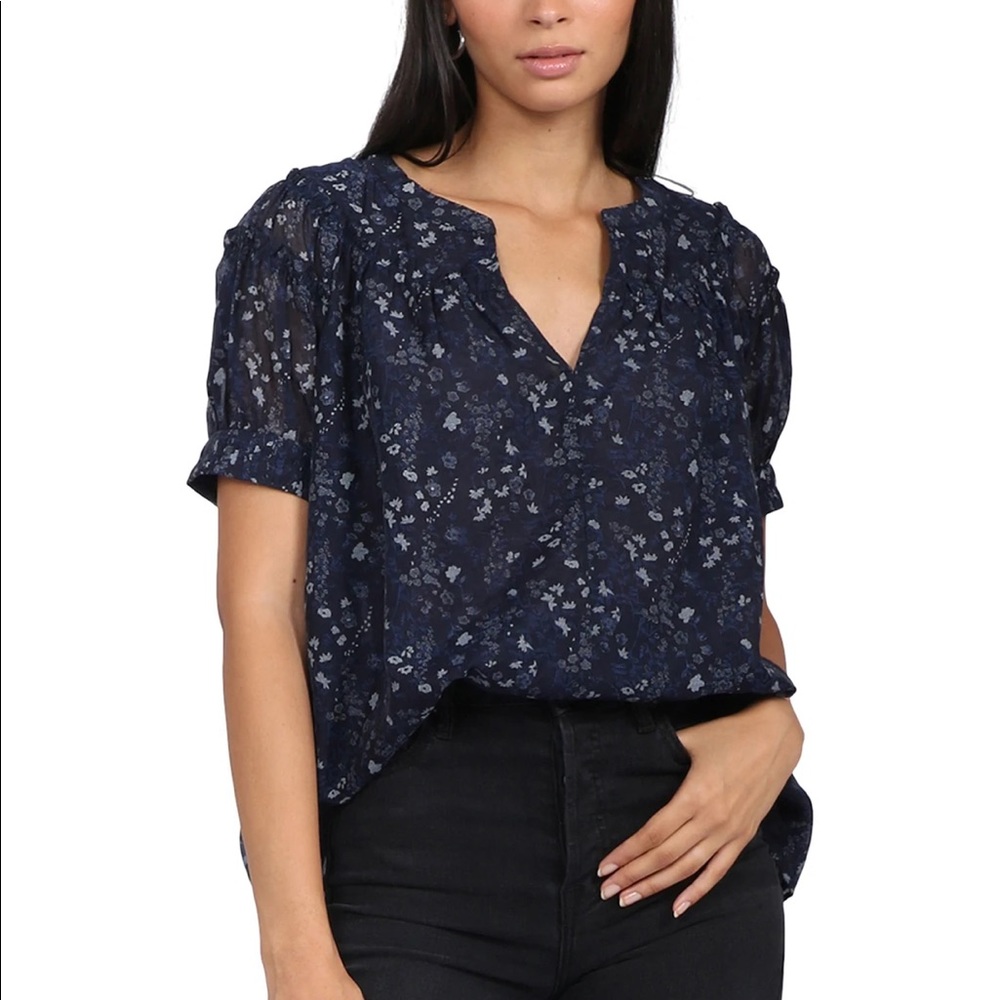 Decker blouse